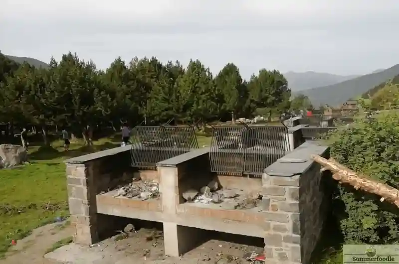Zone de Barbecue à Andorre, près de Encamp