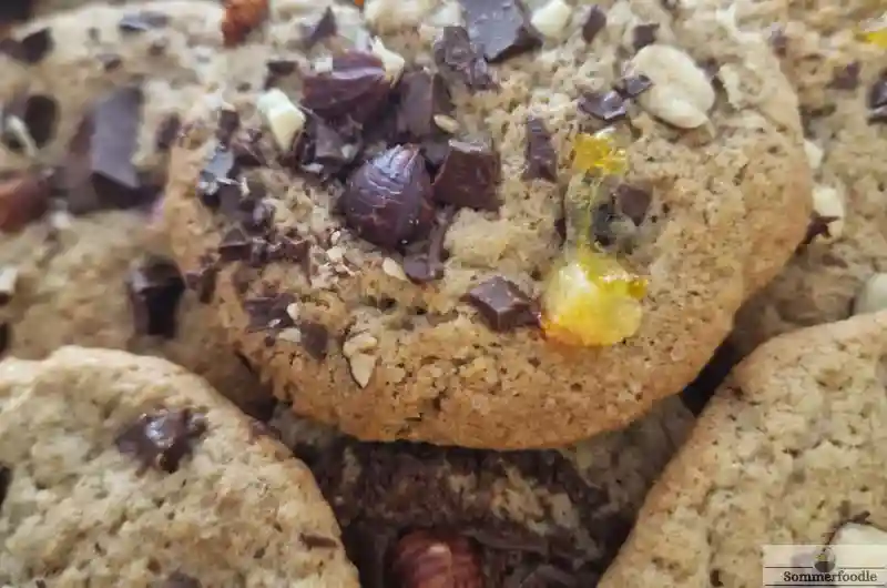 Cookies au sarrasin, chocolat et orange confite