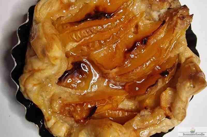 Viennoiserie : feuilleté-crème d'amandes et prunes