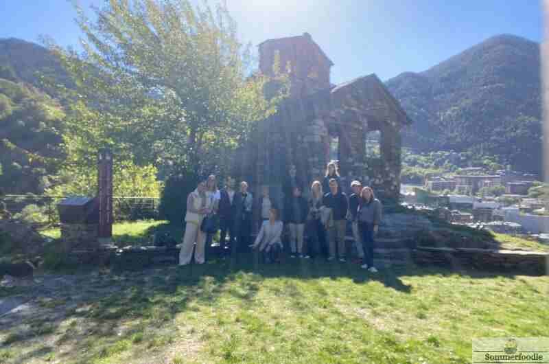 Elèves du cours de catalan à Les Bons à Encamp