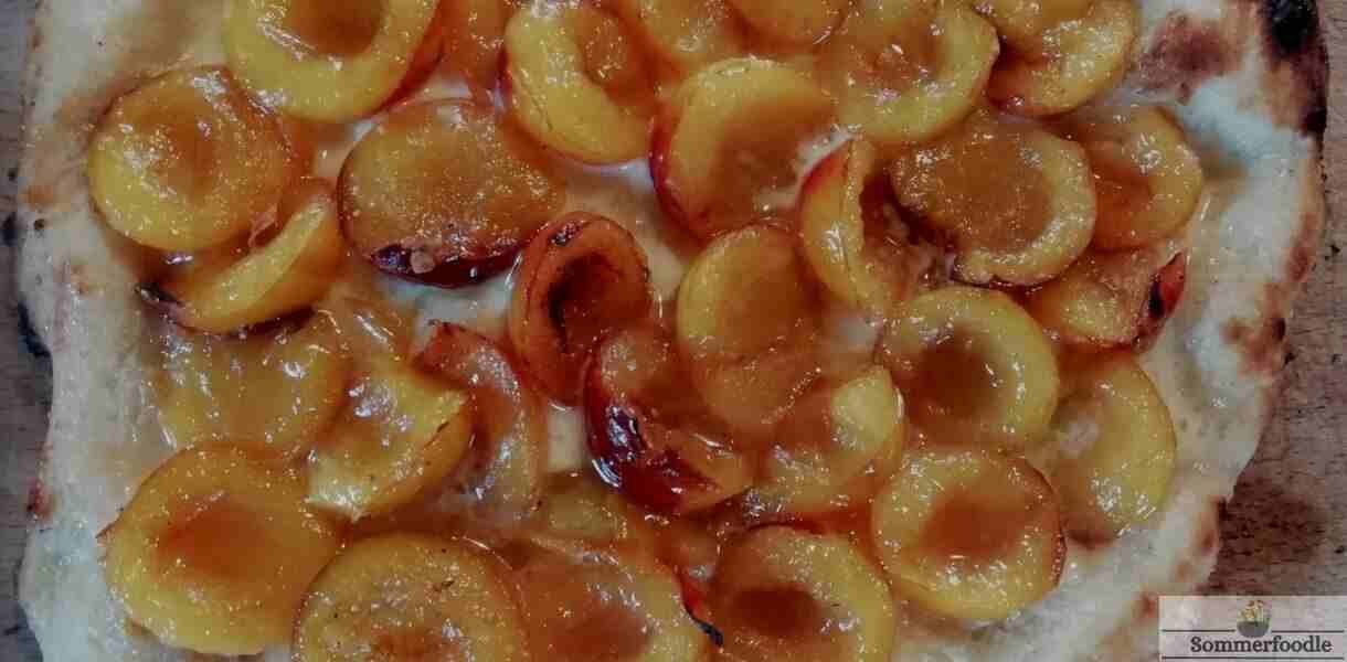 Pizza sucrée aux mirabelles