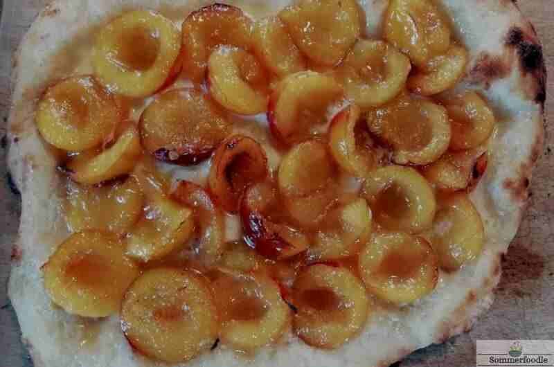 Pizza sucrée aux mirabelles