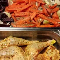 Cuisses de poulet marinées avant cuisson