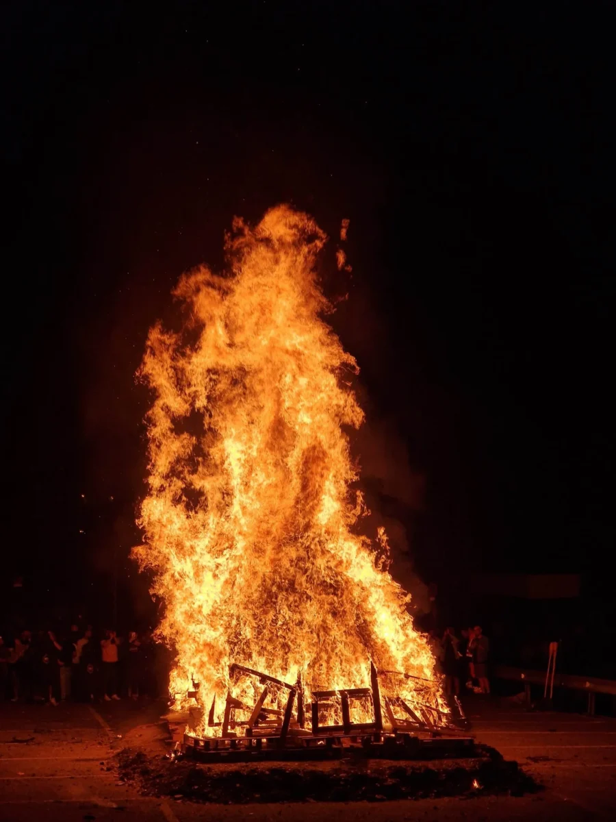 Feu de la St Jean 2025 à La massanaa en Andorre