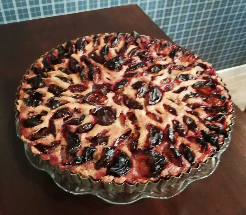 Tarte aux prunes et crème d'amande