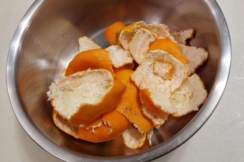 épluchures-clémentines-pour-marmelade-bio