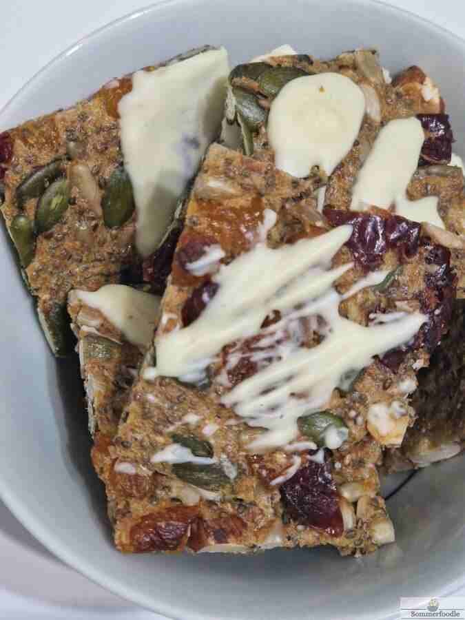 Carre-healthy-graines-fruits-chocolat-blanc