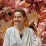 Aude Sommervogel à l'exposition art en papier du Illa à Andorre