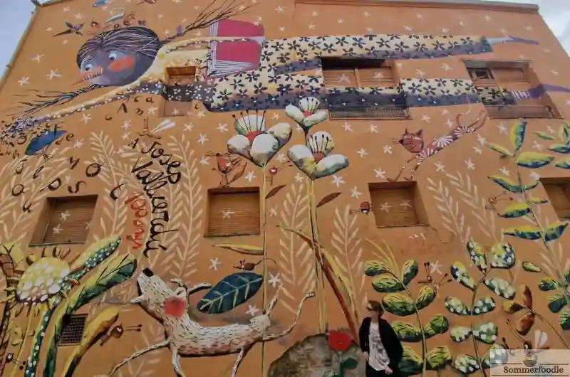 Façade d'une maison à Penelles en Espagne