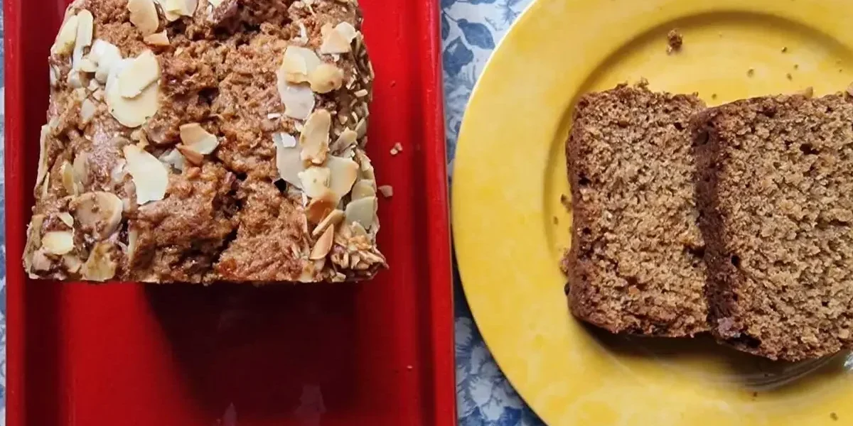 Carrot cake sans oeuf et sans beurre comme un pain d'épices