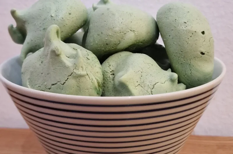 meringues au thé Matcha