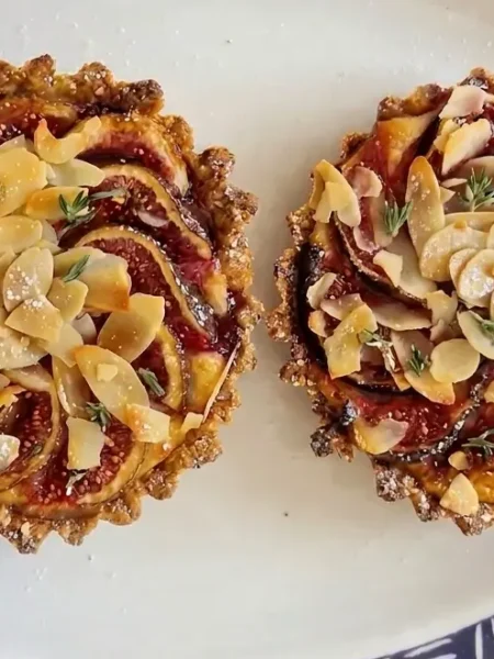 Tartelettes aux figues et à la crème d'amandes sans gluten